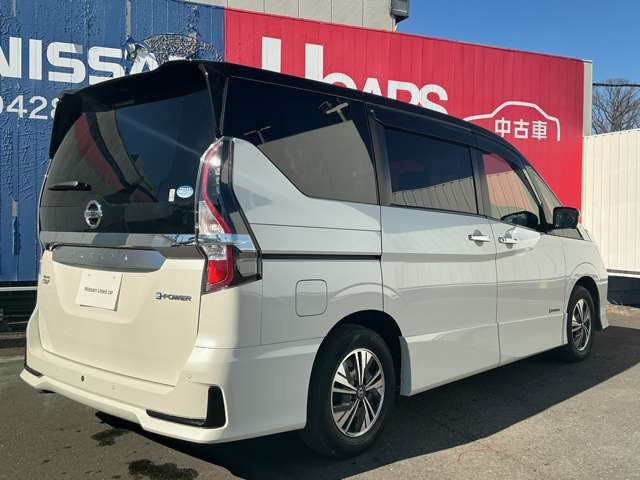 セレナ1.2 e-POWER ハイウェイスターV