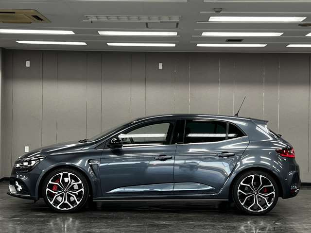 �y�c�Ǝ��ԁz10:00�[19:00�����T���j���A��x�B�N���N�n���^�A�x���̉c�Ƃ͂��d�b�ɂĂ��₢���킹�������B