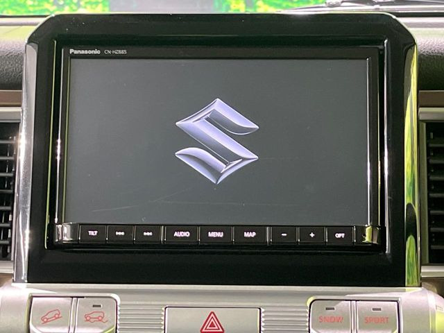 �y�����i�r�z�l�C�̏����i�r�𑕔����Ă���܂��B�i�r�̎g���₷���͂������A�I�[�f�B�I�@�\���[��!�L�����v�◷�s�͂������A�ʋ΂┃�����ȂǕ��i�̃h���C�u���y�����Ȃ�͂���