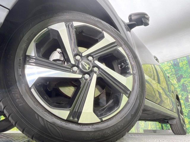 �y�����A���~�z�C�[���z�O�ςɃ}�b�`���������A���~�z�C�[���𑕒����Ă���܂��B�e��ЊO�A���~�z�C�[����A�X�^�b�h���X�^�C�����戵�����Ă���܂��B���񂲑��k����������