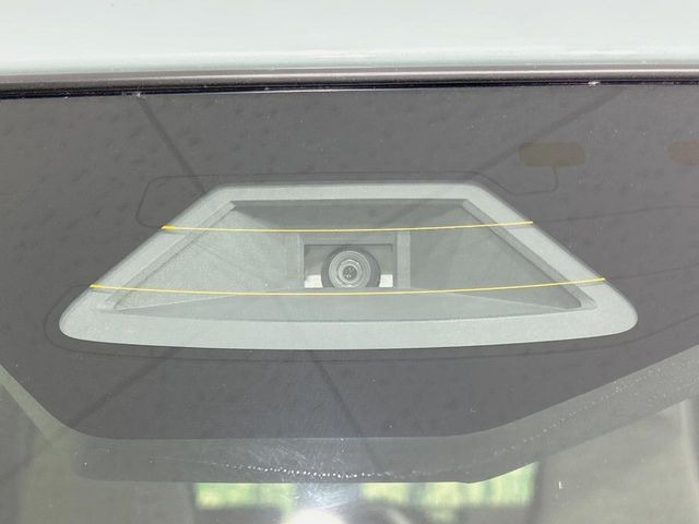 �y�X�Y�L �Z�[�t�e�B�T�|�[�g�z���s���ɑO���̎ԗ�����F�����A�Փ˂������Ȏ��͌x��ƃu���[�L�ŏՓˉ���Ɣ�Q�y�����A�V�X�g�B�����S�Ƀh���C�u�����y���݂��������܂��B