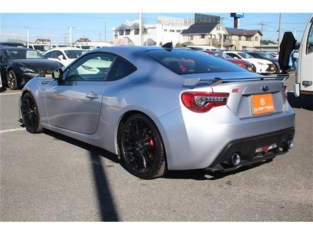 ���Ǝҗl�ւ̔̔��͂��f�肳���Ă��������܂��B �Ԍ������ԗ��̏ꍇ�́A�Ԍ����擾�������x�������z�ŕ\�����Ă���܂��B