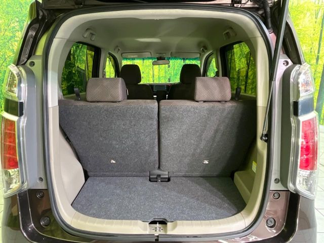 ���i�̂���������ʋ΁A���}���ɏ\���ȉ׎��X�y�[�X���m�ۂ��Ă���܂��B�Z�J���h�V�[�g��|���ƁA�傫�ȉו��̐ύڂ��\�ł���