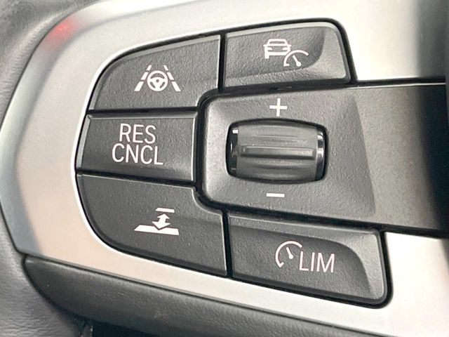 ���A�N�e�B�u�N���[�Y�R���g���[��:�O�̎ԂƂ̎Ԋԋ��������ɂƂ�A��葬�x�Ŏ������s���Ă���鎟����̃N���[�Y�R���g���[��!��ɍ������H�⎩���Ԑ�p���H�Ŏg�p����֗��ȋ@�\�ł�!