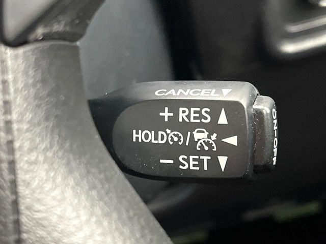 �y���[�_�[�N���[�Y�R���g���[���z�������H�ł̒��������s���y��!!�����ő��x��ۂN���[�Y�R���g���[�����A�Փˌy���V�X�e���ƘA�g���A�O���̎ԗ������m���ĎԊԂ�ۂ悤�ɑ��x���߂��Ă���܂�!!