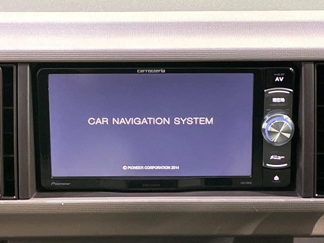 �y�i�r�Q�[�V�����z�g���₷���i�r�ŖړI�n�܂ł�������ē����Ă���܂��B�e��I�[�f�B�I�Đ��@�\���[�����Ă���A���Ԃ̉^�]������Ɋy�����Ȃ�܂�!!