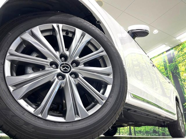 �y����19�C���`�A���~�z�C�[���z�O�ςɃ}�b�`���������A���~�z�C�[���𑕒����Ă���܂��B�e��ЊO�A���~�z�C�[����A�X�^�b�h���X�^�C�����戵�����Ă���܂��B���񂲑��k����������