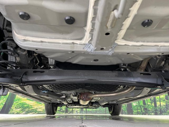 ����肪���ꂢ�Ȃ����ɁA�h�K���H�̎{�H���I�X�X���B�~��n��͂������A���ݕ��ɂ��Z���̕���A��Ń}�����E�E�B���^�[�X�|�[�c���������ɂ��D�]���������Ă���܂��B