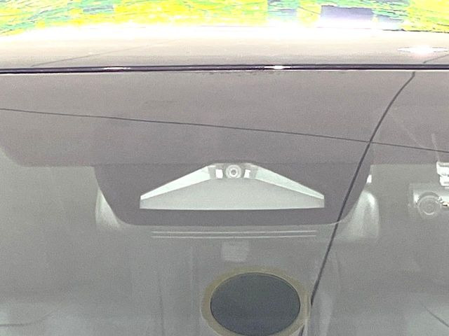 �y�g���^�Z�[�t�e�B�Z���X�z���s���ɑO���̎ԗ�����F�����A�Փ˂������Ȏ��͌x��ƃu���[�L�ŏՓˉ���Ɣ�Q�y�����A�V�X�g�B�����S�Ƀh���C�u�����y���݂��������܂��B