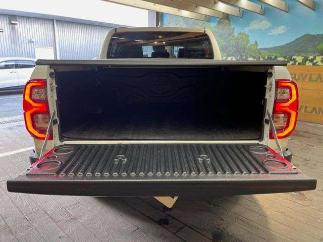 �ύڗ�500kg�̍L�X�Ƃ����f�b�L�́A�V�т���d���܂ő��p�r�Ɏg���܂��B�x�b�h���C�i�[��g�m�J�o�[�̎��t���������k��������