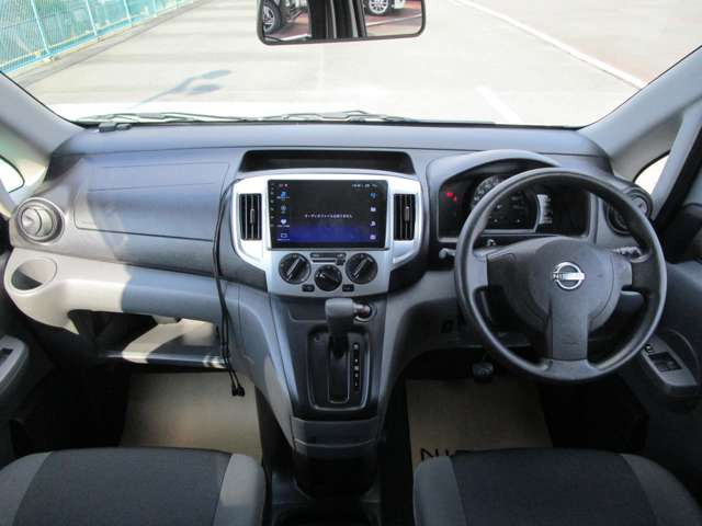 NV200バネットバン1.6 DX