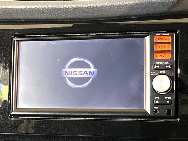 �y�����i�r�z�l�C�̏����i�r�𑕔����Ă���܂��B�i�r�̎g���₷���͂������A�I�[�f�B�I�@�\���[��!�L�����v�◷�s�͂������A�ʋ΂┃�����ȂǕ��i�̃h���C�u���y�����Ȃ�͂���