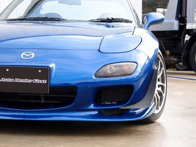 �ŏI6�^���f����RX-7������!�C�����������󏭉��l�̍������f���ƂȂ�A�O���F�͐l�C�̃C�m�Z���g�u���[�O���F�B�ԍ����AENKEI��GTC01 17AW�A�`�{�}�t���[�ȂǏ[�����������̈��