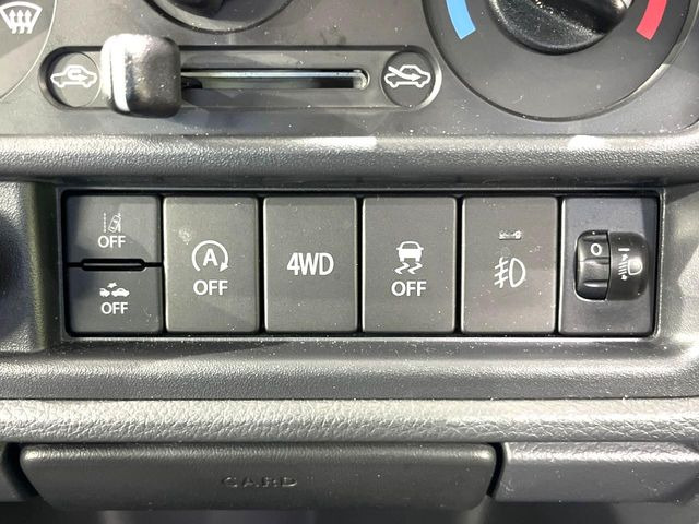 �y�A�C�h�����O�X�g�b�v�z�ԐM����a�؂Œ�Ԃ����ۂɃG���W�����~���A���ʂȔR���̏����}���܂��B�R��������ی�ɂȂ���@�\��G���W���̓u���[�L�𗣂��΍Ďn�����܂��B