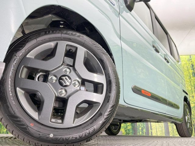 �y�����A���~�z�C�[���z�O�ςɃ}�b�`���������A���~�z�C�[���𑕒����Ă���܂��B�e��ЊO�A���~�z�C�[����A�X�^�b�h���X�^�C�����戵�����Ă���܂��B���񂲑��k����������