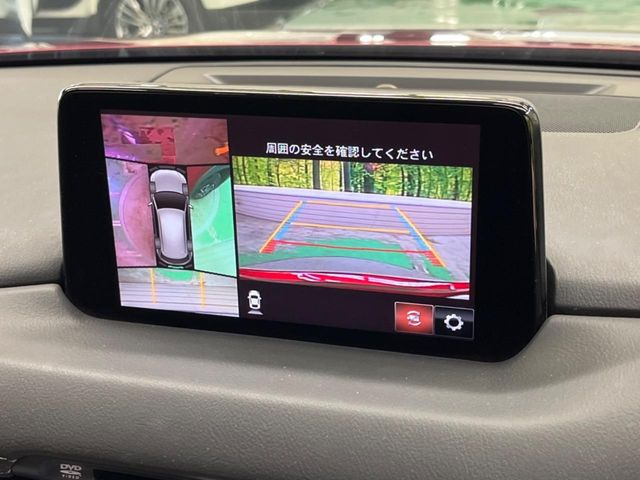 �y360&deg;�r���[���j�^�[�z��p�̃J�����ɂ��A�ォ�猩���낵���悤�Ȏ��_��360�x�N���}�̎��͂��m�F���邱�Ƃ��ł��܂������p�������m�F���₷���A�����ꏊ�ł̐؂�Ԃ��⒓�Ԃ��X���[�Y�ɍs���܂��B