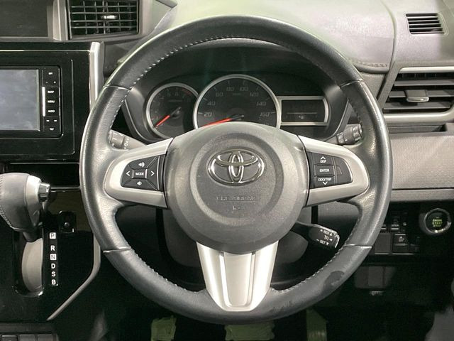 �y�����v�����X�e�A�����O�z�㎿�Ȋv���g�p���邱�ƂŁA��ɂ����������݂ƂĂ��^�]���₷���n���h���ł���