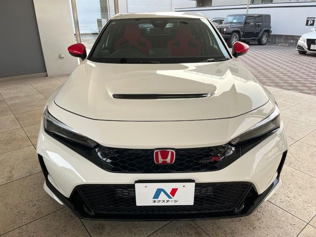 ���Ђł́A�S�ԁw�C�����Ȃ��x�̂��Ԃ̂ݎ�舵���Ă���܂��B��C�o�C���[�ɂ�錵�I�����d����̌�A���Ɍ�̎ԗ��`�F�b�N���s���A�l�N�X�e�[�W���F�肵�����i���Ȓ��ÎԂ����񋟂��Ă���܂��B