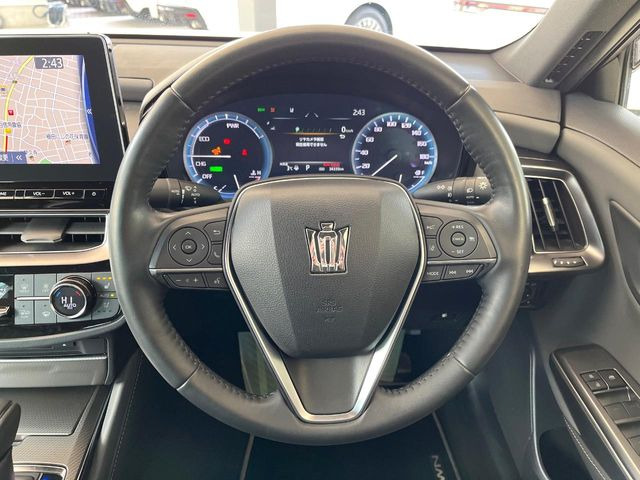 �y�����v�����X�e�A�����O�z�㎿�Ȋv���g�p���邱�ƂŁA��ɂ����������݂ƂĂ��^�]���₷���n���h���ł���