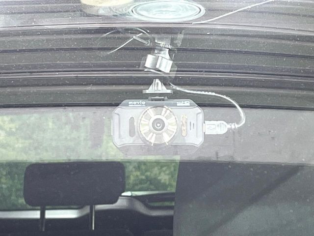 �y�h���C�u���R�[�_�[�z�h���C�u���R�[�_�[����!���s���͂������A������^�]�⎖�̂ɑ��������ہA�f���ŋL�^���A����̃��X�N�ɔ����܂��B���L�^�pSD�J�[�h�͂��q�l�����g�ł��������������K�v������܂��B