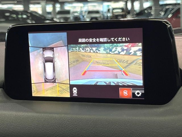 �y360&deg;�r���[���j�^�[�z��p�̃J�����ɂ��A�ォ�猩���낵���悤�Ȏ��_��360�x�N���}�̎��͂��m�F���邱�Ƃ��ł��܂������p�������m�F���₷���A�����ꏊ�ł̐؂�Ԃ��⒓�Ԃ��X���[�Y�ɍs���܂��B