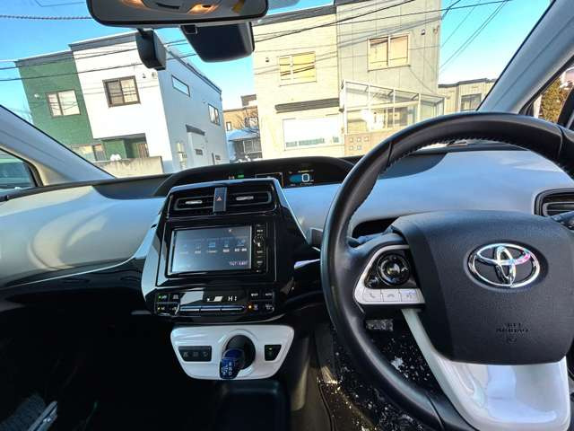 �i�r�������A�[���������y�E�f���������y���݂��������B