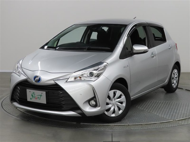 ヴィッツ1.5 ハイブリッド F セーフティ エディションIII