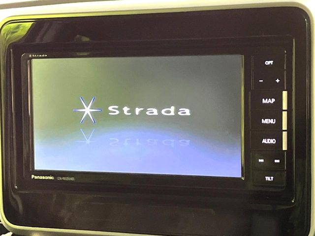 �y�i�r�Q�[�V�����z�g���₷���i�r�ŖړI�n�܂ł�������ē����Ă���܂��B�e��I�[�f�B�I�Đ��@�\���[�����Ă���A���Ԃ̉^�]������Ɋy�����Ȃ�܂�!!