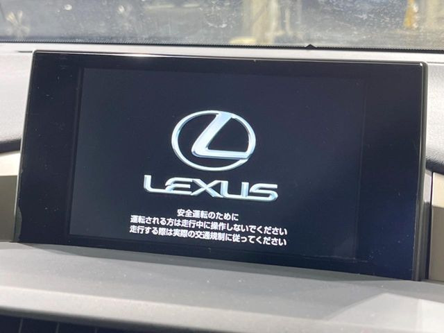 �y�����i�r�z�l�C�̏����i�r�𑕔����Ă���܂��B�i�r�̎g���₷���͂������A�I�[�f�B�I�@�\���[��!�L�����v�◷�s�͂������A�ʋ΂┃�����ȂǕ��i�̃h���C�u���y�����Ȃ�͂���