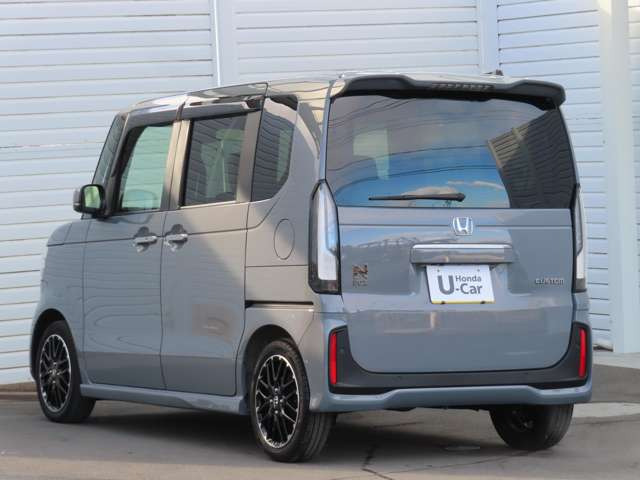 N-BOXカスタムターボ コーディネートスタイル モノトーン