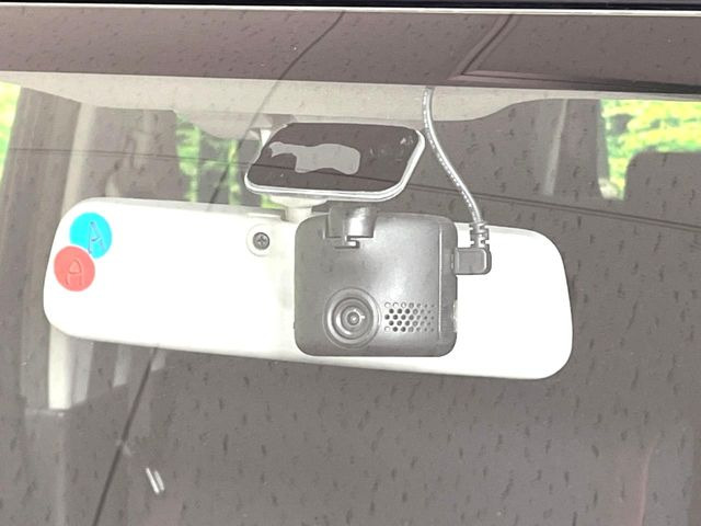 �y�h���C�u���R�[�_�[�z�h���C�u���R�[�_�[����!���s���͂������A������^�]�⎖�̂ɑ��������ہA�f���ŋL�^���A����̃��X�N�ɔ����܂��B���L�^�pSD�J�[�h�͂��q�l�����g�ł��������������K�v������܂��B