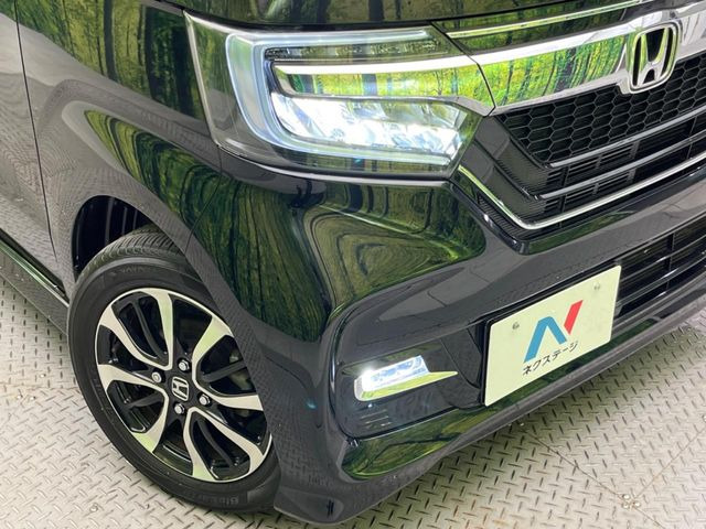 �yLED�w�b�h���C�g�z���V����ԑ��s�����ǍD�Ȏ��E���m�ۂ����S���ĉ^�]�ł��鍂�P�xLED�w�b�h���C�g�𑕔�!�_�����x�������A����d�͂��}�����Ă��܂��B