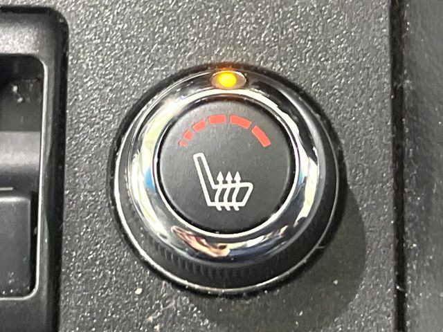 �y�V�[�g�q�[�^�[�z�������ɏd�󂷂�V�[�g�q�[�^�[!�G�A�R����葁�����܂��Ă����̂Ŋ�����̐l�����S�ł��ˁ�G�A�R���̉����͊������邩����A�Ƃ������ɂ����������߂ł��B