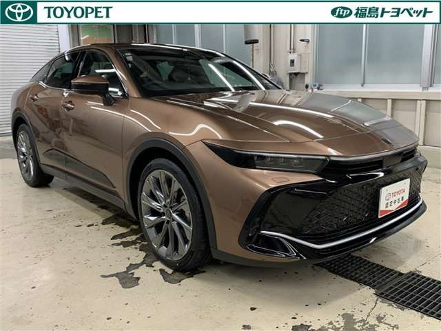 クラウンクロスオーバー2.5 G アドバンスト レザー パッケージ E-Four 4WD