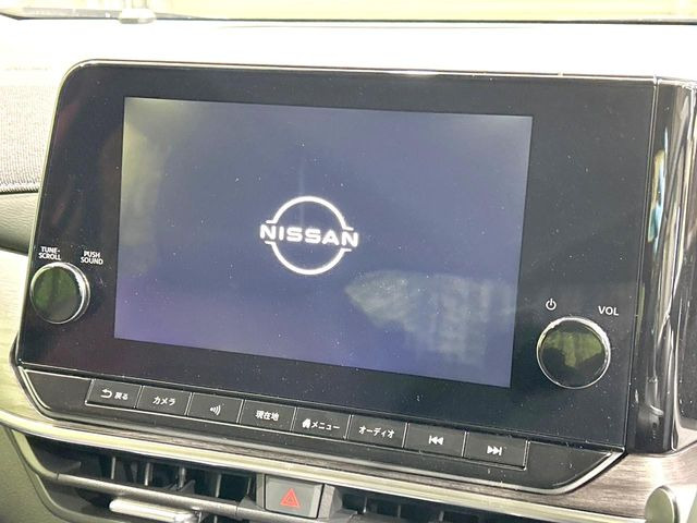 �y���[�J�[����9�^�i�r�z�C���e���A�ɗn�����ރX�^�C���b�V���ȁu��p�݌v�v���[�J�[�i�r�𑕔��􎋔F���⑀�쐫�ȂǊ�{���\�ɂ��D��A���㎿�ȃJ�[���C�t�����y���݂��������܂��B