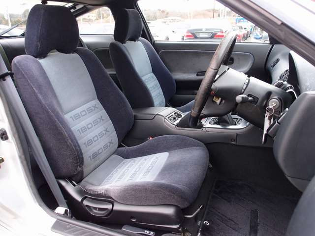 �l�C��BRIDE����RECARO���Ȃǂ̃X�|�[�c�V�[�g�������ȋ��z�ɂĂ����t���\�ł��B�t���o�P�b�g�V�[�g����Z�~�o�P�b�g�V�[�g�܂ŁA���C�y��047-492-4000�܂ł��₢���킹�������܂�