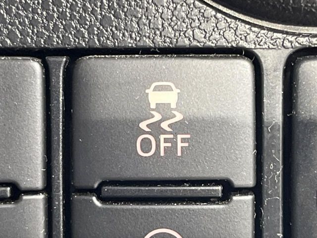 �y������h�~���u�z�ԗ��̉���������m����ƁA�����I�Ɏԗ��̐i�s������ۂ悤�Ɏԗ��𐧌䂵�܂��B�J�̓��ȂǊ���₷���H�ʏ󋵂ł����S�ȉ^�]���\�ł��B