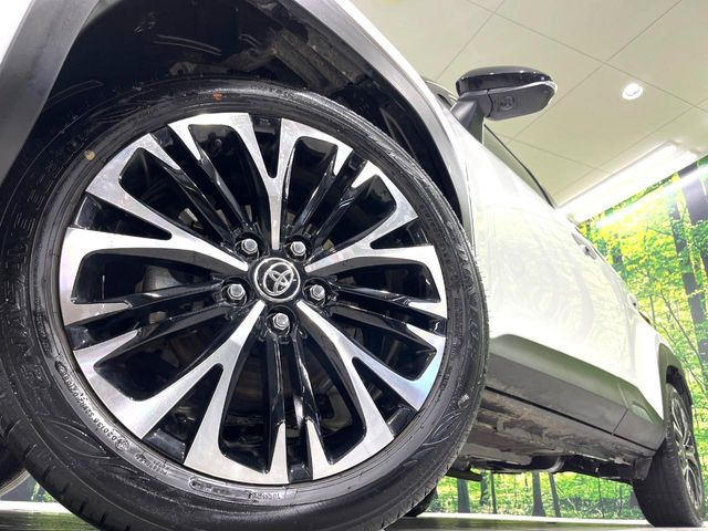 �y����18�C���`�A���~�z�C�[���z�O�ςɃ}�b�`���������A���~�z�C�[���𑕒����Ă���܂��B�e��ЊO�A���~�z�C�[����A�X�^�b�h���X�^�C�����戵�����Ă���܂��B���񂲑��k����������