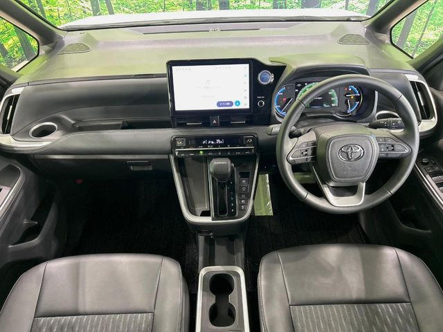 ノア1.8 ハイブリッド S-Z