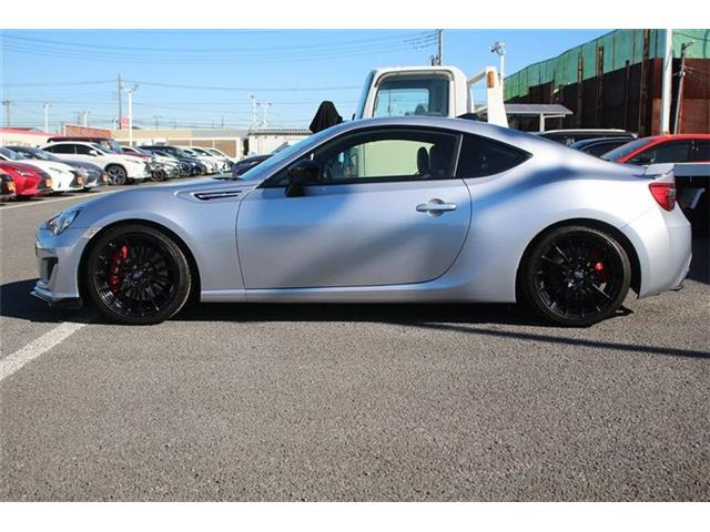 ���Ǝҗl�ւ̔̔��͂��f�肳���Ă��������܂��B �Ԍ������ԗ��̏ꍇ�́A�Ԍ����擾�������x�������z�ŕ\�����Ă���܂��B