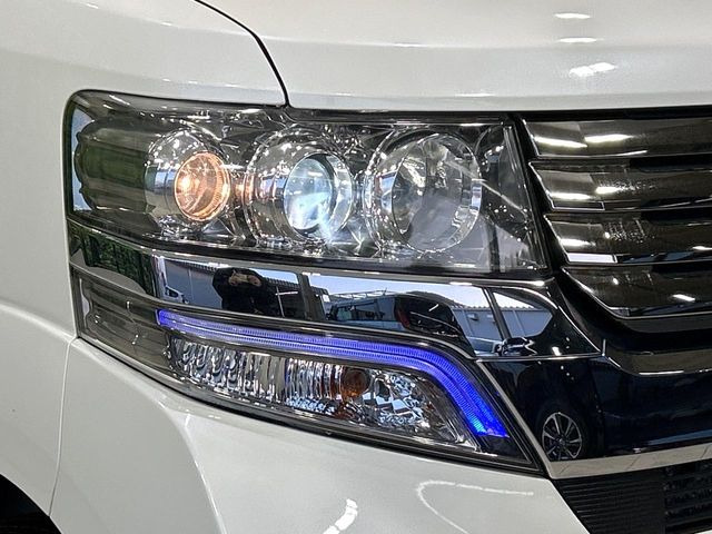 �yHID�w�b�h���C�g�z���ɖ��邭�O�����Ƃ炵�Ă����̂ŁA���V����Ԃ̑��s�������E�ǍD�ň��S���Ă���肢�������܂��B