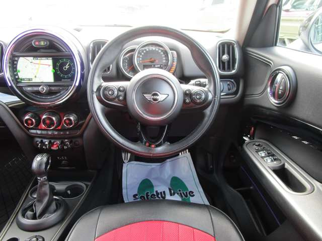 ミニクロスオーバークーパー D