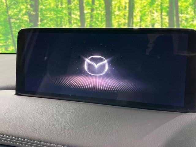 �y10.25�C���`�}�c�_�R�l�N�g�z�ԓ��̕��͋C�Ƀ}�b�`������^�f�B�X�v���C�B�X�}�z�ڑ��ł̃i�r�g�p��Bluetooth�Đ����A�l�X�ȋ@�\���y���߂܂��B�����I�ȃ_�C�������삪�\�ŁA�g��������ǍD�ł��B