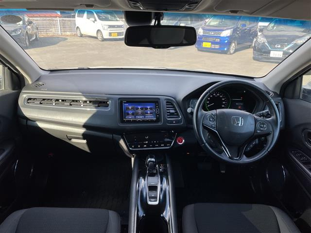 ヴェゼル1.5 ハイブリッド X ホンダセンシング