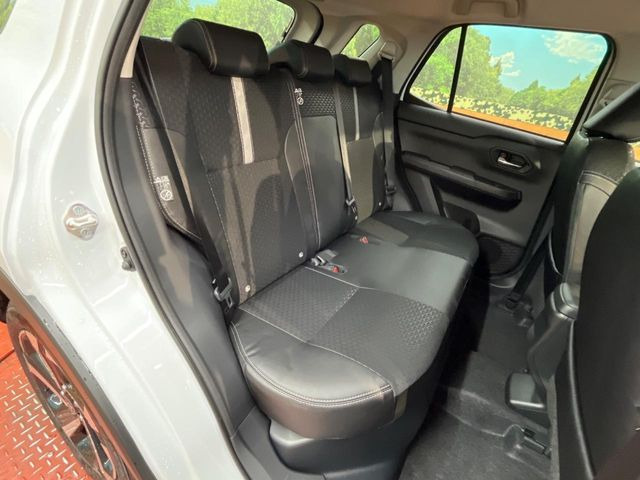 �㕔���Ȃ��C�ɂȂ�悤�ȃL�Y�E�����ւ��蓙�A�傫�ȃ_���[�W�͂Ȃ��A�ǍD�ȏ�Ԃł��B