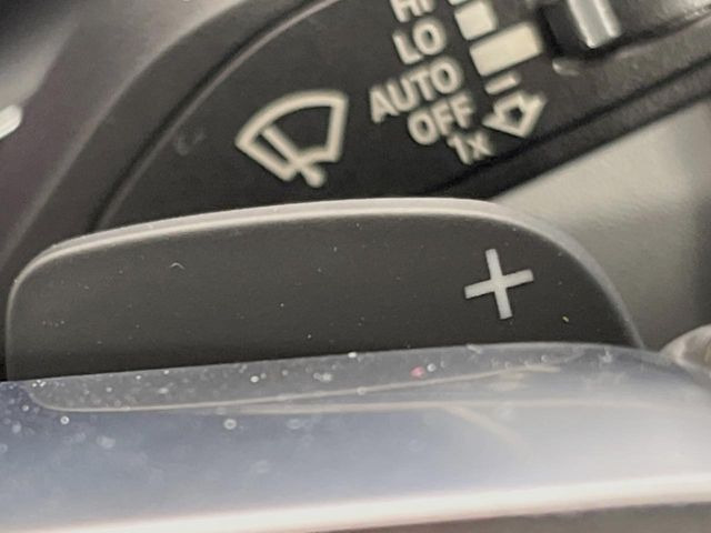 ���X�e�A�����O�p�h���V�t�g:�N�C�b�N�ȃV�t�g���삪�\!���X�|���X�������A���Ȃ��̃M�A�ϑ��ɂ�������Ƃ��Ă��Ă���܂�!���Ԃƈ�̂ƂȂ�鑕���ł��B