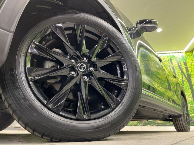 �y����19�C���`�A���~�z�C�[���z�O�ςɃ}�b�`���������A���~�z�C�[���𑕒����Ă���܂��B�e��ЊO�A���~�z�C�[����A�X�^�b�h���X�^�C�����戵�����Ă���܂��B���񂲑��k����������