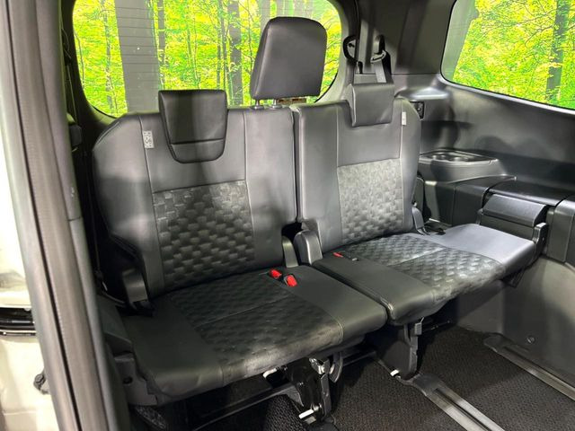 3��ڃV�[�g�͂�������ԗǍD����l�ł��������ƍ����Ē����܂��̂ŁA��l���ł̂��o���������N���N�ł��􂲉Ƒ��ŁA�C�̒m�ꂽ���ԂŁA�h���C�u�ɍs���̂��y���݂ł��ˁ�