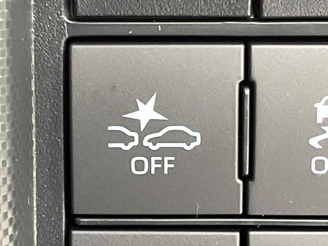 �y�g���^�Z�[�t�e�B�Z���X�z���s���ɑO���̎ԗ�����F�����A�Փ˂������Ȏ��͌x��ƃu���[�L�ŏՓˉ���Ɣ�Q�y�����A�V�X�g�B�����S�Ƀh���C�u�����y���݂��������܂��B