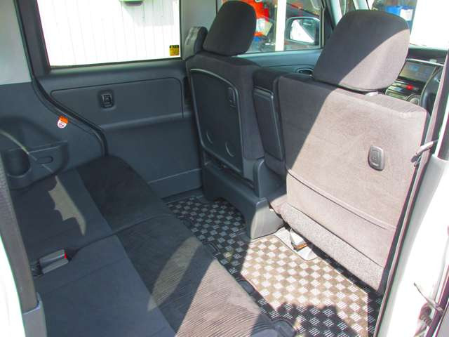 �{�������������肪�Ƃ��������܂��B������̎ԗ��f�ڒ��݌ɂ���!!�����X�̍ۂ͂��A�����肢�v���܂��B